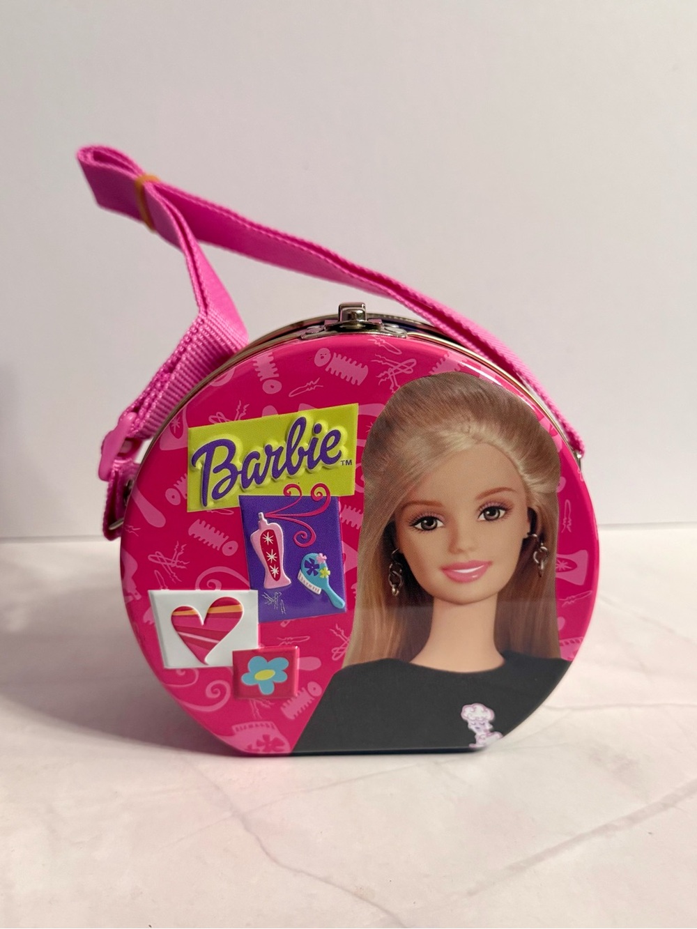 Vintage 2002 Barbie Collectible Tin Purse – Frankford Candy – Pink Round Case